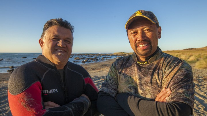 Pete Peeti Pete and Pio's Kai Safari | Food | SBS On Demand