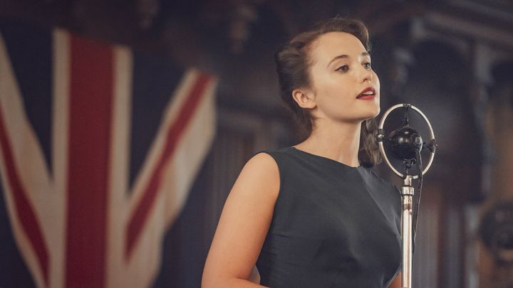 2021 Dysphoric: Fleeing Womanhood Like A House On Fire 2021 Dysphoric: Fleeing Womanhood Like A House On Fire